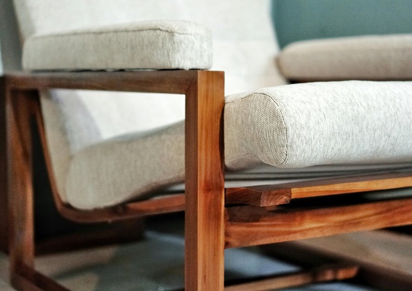 why fixed arms on office chairs